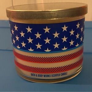 🧨 🇺🇸NWT! Bath & Body Works Firecracker Pop Candle🧨🇺🇸